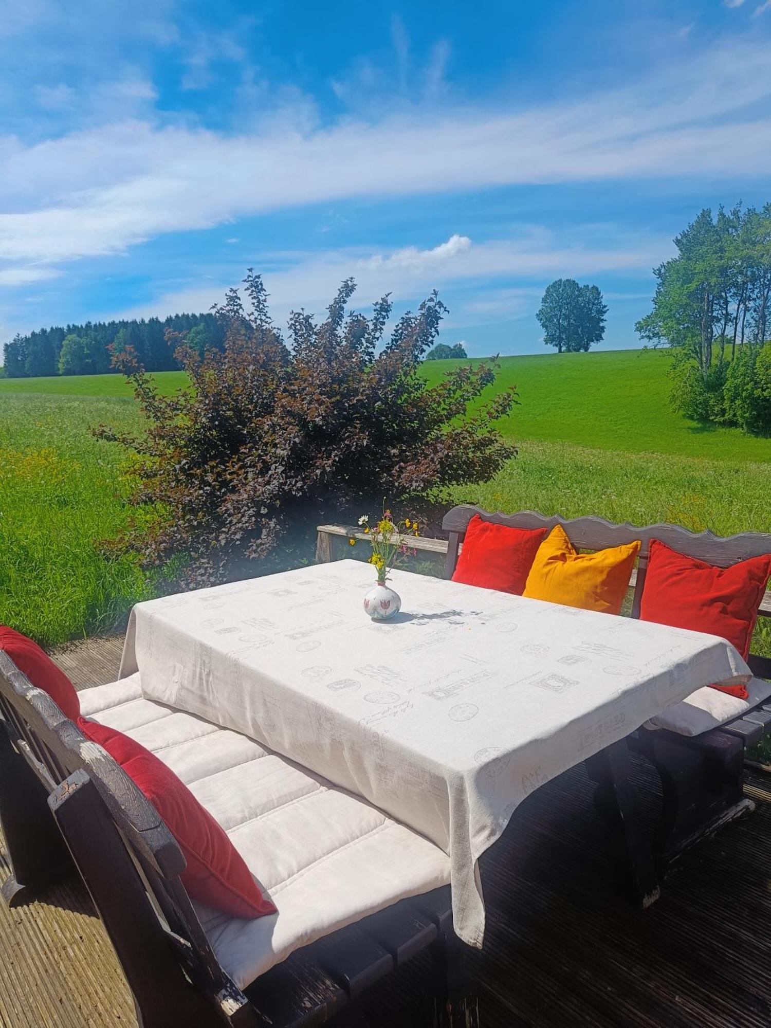 Berghof-Glueck Apartman Kaufbeuren Kültér fotó